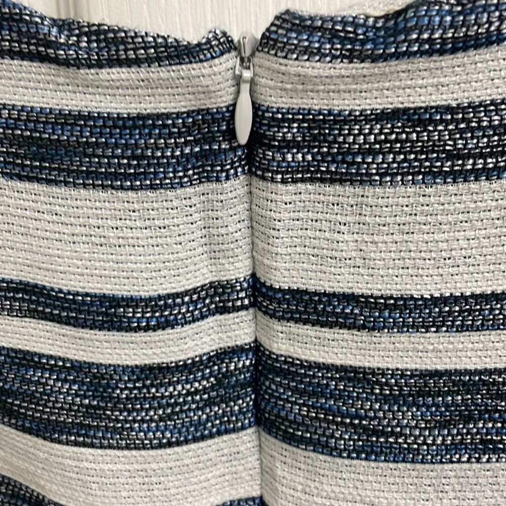 Cupcakes and Cashmere Blue Stripe Tunic Top - Picture 9 of 9